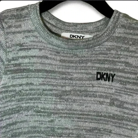 DKNY - Silver/Black Dress - sweater top/pleated bottom-Girl’s size 6 - Picture 3 of 6